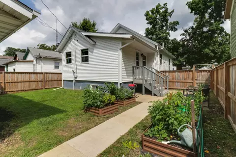 Exterior - Undisclosed, Bloomington, IL 61701 photo 1 of 11