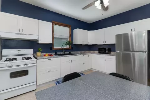Kitchen - Undisclosed, Bloomington, IL 61701 photo 3 of 3