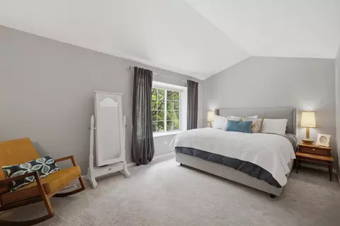 Bedroom - 2017 Jeffrey Ln #2017, Elgin, IL 60123 photo 1 of 2