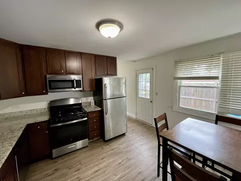 Kitchen - 3603 Kirchoff Rd, Rolling Meadows, IL 60008 photo 1 of 1