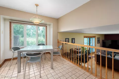 Dining - 9 S434 Allison Ct, Willowbrook, IL 60527 photo 2 of 2