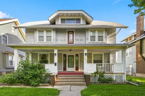 412 E Rusholme St, Davenport, IA 52803