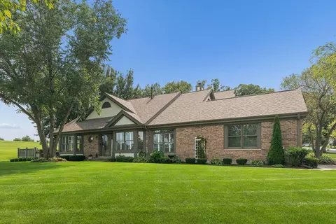 14425 Lake Ridge Rd, Orland Park, IL 60462