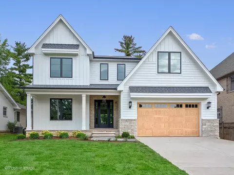 434 Traube Ave, Clarendon Hills, IL 60514