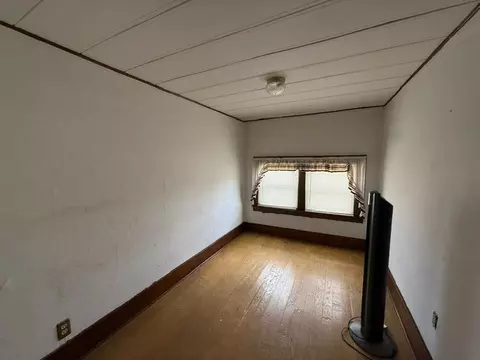 Bedroom - 805 S 14th St, Herrin, IL 62948 photo 9 of 9