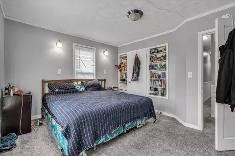 Bedroom - 1435 10th St, Moline, IL 61265 photo 5 of 6