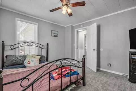 Bedroom - 1435 10th St, Moline, IL 61265 photo 2 of 6
