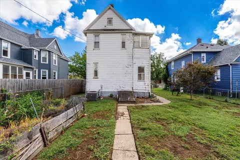 Exterior - 1435 10th St, Moline, IL 61265 photo 8 of 12
