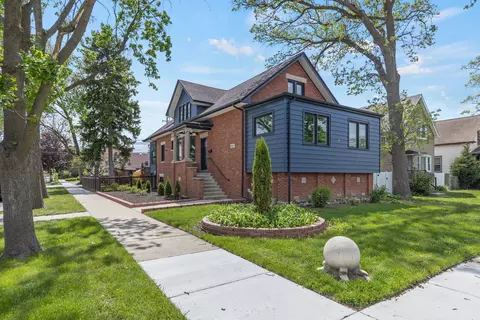 8531 Center St, River Grove, IL 60171