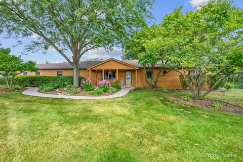 Exterior - 2116 N Pebble Dr, Mchenry, IL 60051 photo 3 of 8