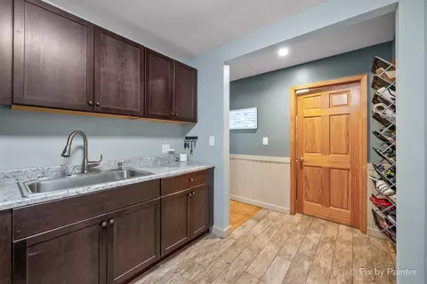 Entry Way - 2116 N Pebble Dr, Mchenry, IL 60051 photo 1 of 1