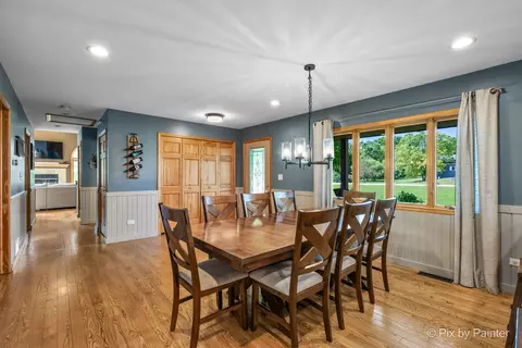 Dining - 2116 N Pebble Dr, Mchenry, IL 60051 photo 1 of 2