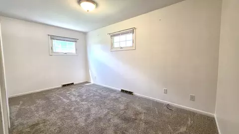 Bedroom - 208 E 8th Ave, Colona, IL 61241 photo 1 of 5