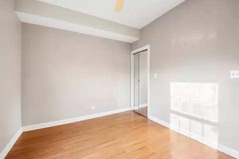 Bedroom - 841 E 52nd St #3, Chicago, IL 60615 photo 2 of 13