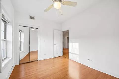 Bedroom - 841 E 52nd St #3, Chicago, IL 60615 photo 7 of 13