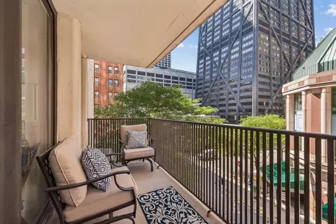 Exterior - 200 E Delaware Pl #4F, Chicago, IL 60611 photo 2 of 3