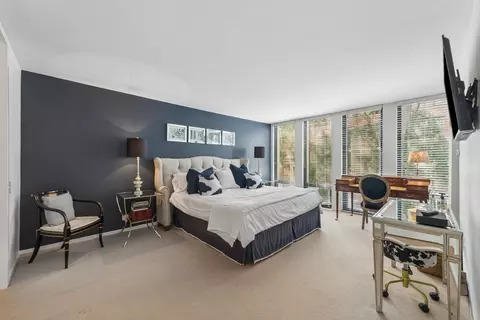Bedroom - 200 E Delaware Pl #4F, Chicago, IL 60611 photo 1 of 3