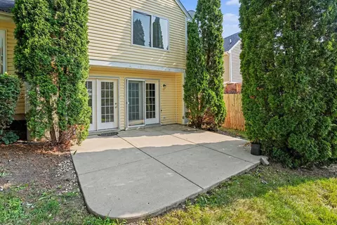 Other - 1457 Beaumont Cir, Bartlett, IL 60103 photo 4 of 4