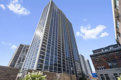 1560 N Sandburg Ter #3602-04, Chicago, IL 60610