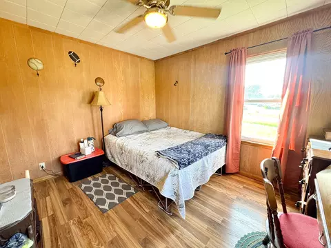 Bedroom - 1143 Oak St, Eldena, IL 61324 photo 7 of 11