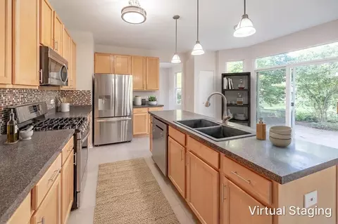 Kitchen - 1401 Bridgehampton Dr, Plainfield, IL 60586 photo 2 of 2