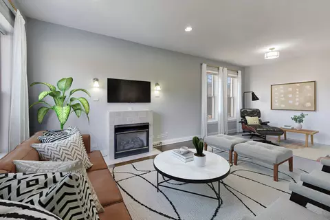 Living - 313 E 60th St #1, Chicago, IL 60637 photo 5 of 9