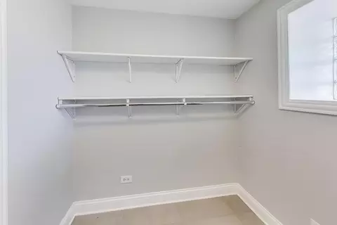 Other - 313 E 60th St #1, Chicago, IL 60637 photo 9 of 10