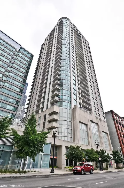 125 S Jefferson St #1905, Chicago, IL 60661
