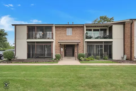 17713 Harlem Ave #15, Tinley Park, IL 60477