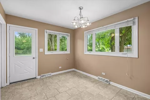Other - 132 Scott Dr, East Dundee, IL 60118 photo 3 of 8