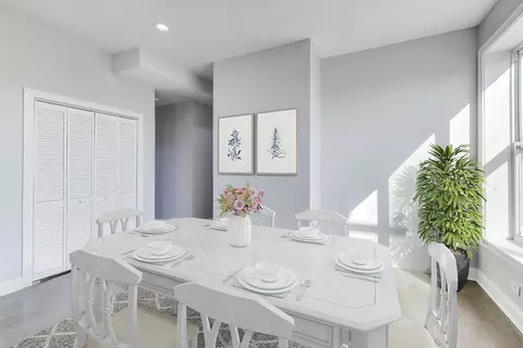 Dining - 313 E 60th St #4, Chicago, IL 60637 photo 2 of 2