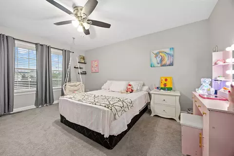 Bedroom - 1303 Idabright Dr, Plainfield, IL 60586 photo 4 of 8