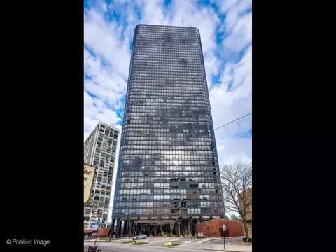 5415 N Sheridan Rd #5015, Chicago, IL 60640