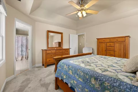 Bedroom - 1716 Kingtree Dr, Morris, IL 60450 photo 3 of 3
