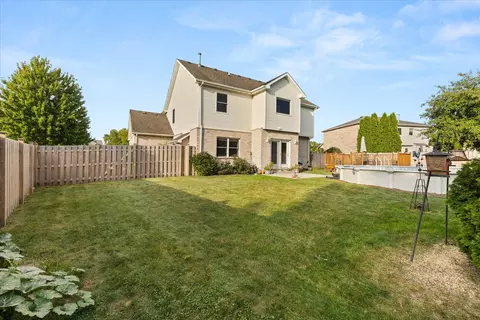 Exterior - 1716 Kingtree Dr, Morris, IL 60450 photo 10 of 10