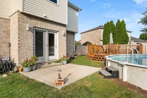 Exterior - 1716 Kingtree Dr, Morris, IL 60450 photo 3 of 10