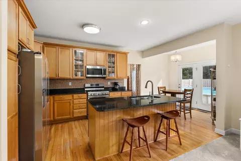 Kitchen - 1716 Kingtree Dr, Morris, IL 60450 photo 4 of 4