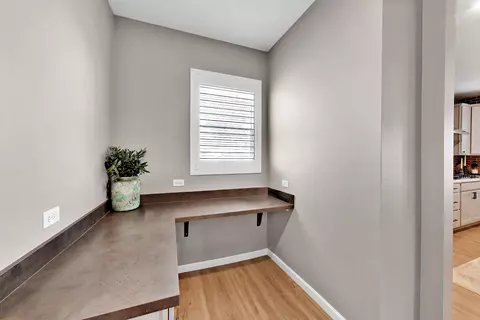 Entry Way - 4291 Wanderlust Dr, Algonquin, IL 60102 photo 5 of 7