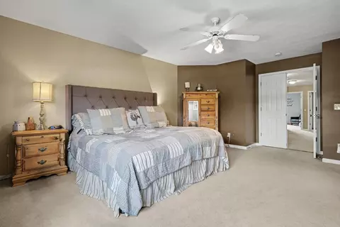 Bedroom - 4 Everett Ct, Bloomington, IL 61705 photo 2 of 3