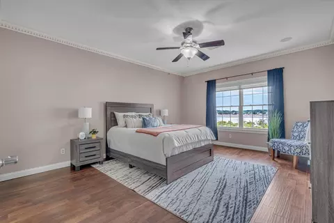 Bedroom - 4412 River Dr #402, Moline, IL 61265 photo 1 of 11