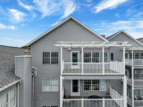 Other - 4412 River Dr #402, Moline, IL 61265 photo 2 of 15