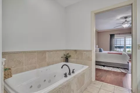 Other - 4412 River Dr #402, Moline, IL 61265 photo 9 of 15