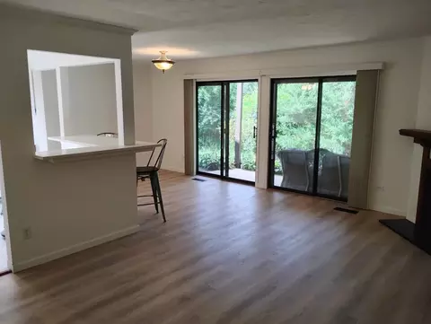 Living - 218 Brookside Ln #B, Willowbrook, IL 60527 photo 1 of 2