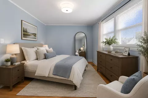 Bedroom - 1402 E 76th St, Chicago, IL 60619 photo 1 of 10