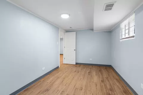 Bedroom - 1402 E 76th St, Chicago, IL 60619 photo 10 of 10