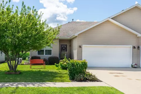 364 Ator Dr #B, Lasalle, IL 61301