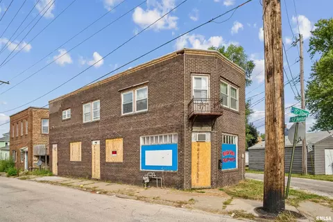1365 12 13th Ave, East Moline, IL 61244