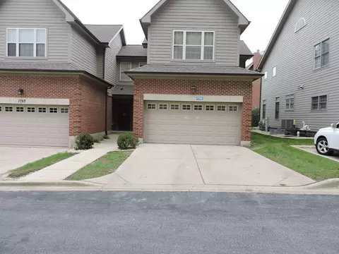 1755 Riverwoods Dr, Melrose Park, IL 60160