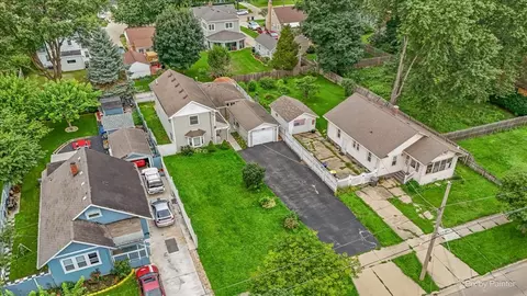 View/Area - 122 S Edison Ave, Elgin, IL 60123 photo 11 of 11