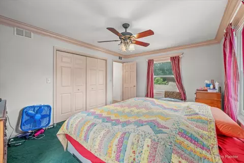 Bedroom - 122 S Edison Ave, Elgin, IL 60123 photo 4 of 4